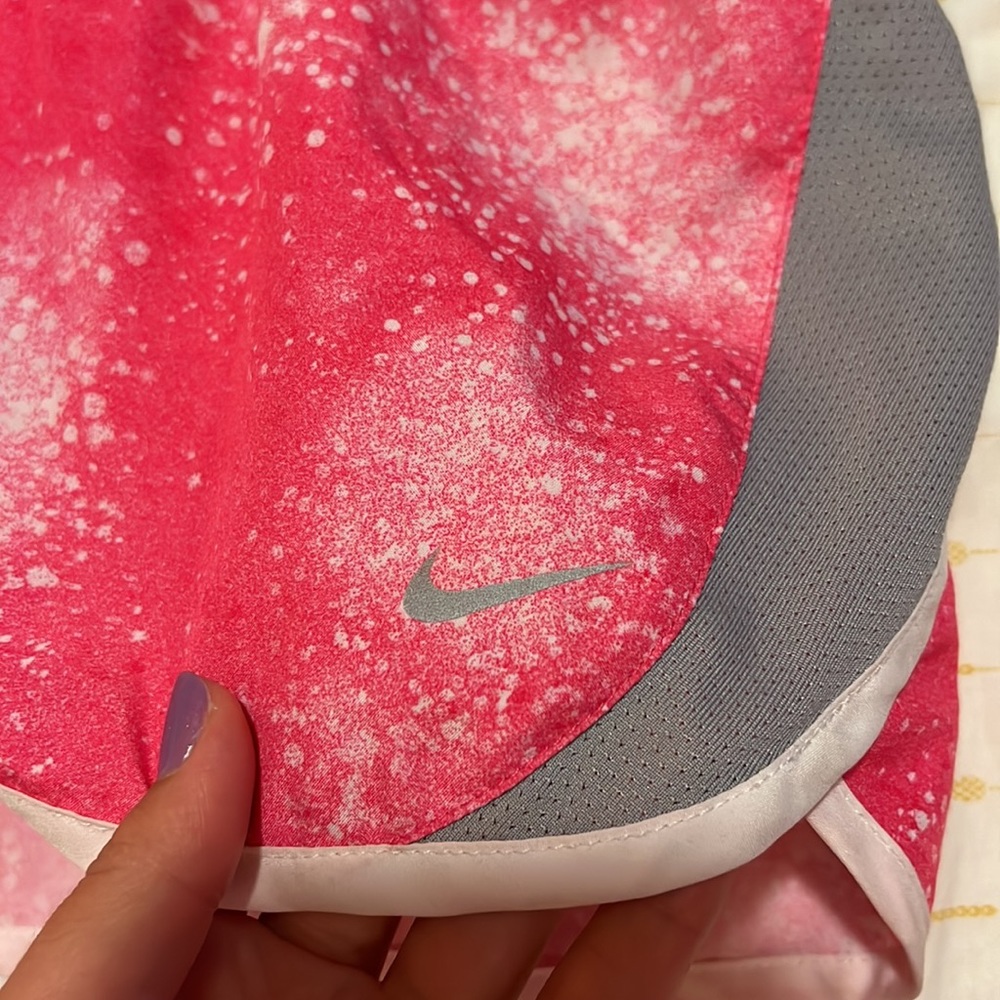 Nike shorts - Picture 3 of 4